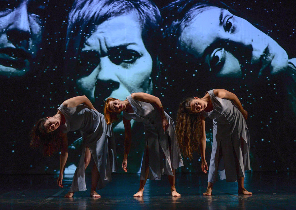 Teatrul Municipal – Burqa și basma