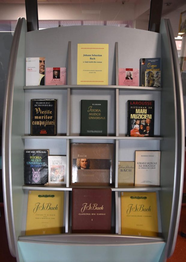 Expoziție de carte – Johann Sebastian Bach – 271 de ani de la moartea compozitorului german (28 iulie 1751)