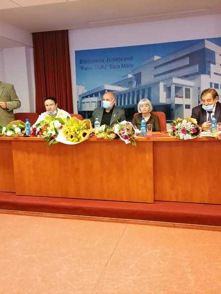 Viorica-Parja-si-cartile-scrise-in-pandemie