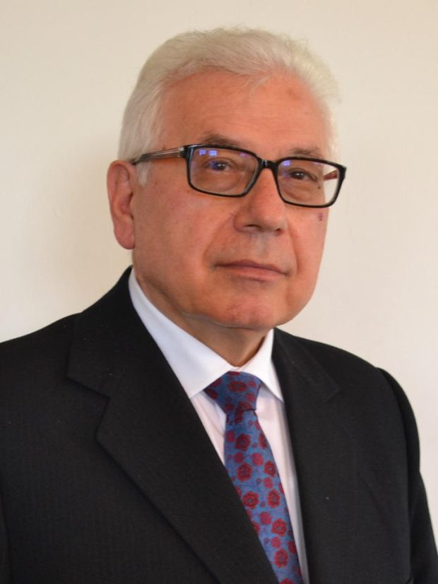 prof dr Florian Roatiș, redactor-șef revista Bibliotheca septentrionalis