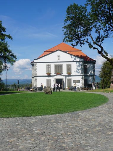 Castelul Teleki, Coltău, Maramureș – Sursa © Facebook