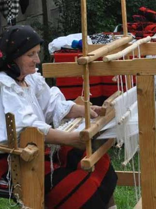 15 octombrie – Ziua internaţională a femeilor din mediul rural