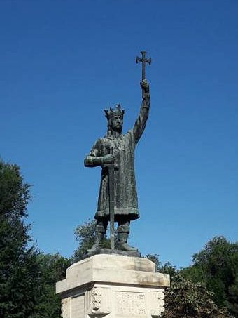 Statuie Ștefan cel Mare, Chișinău