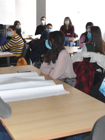 Atelierul Merito pentru elevi – Lumea în cuvinte 12-02-2022-2