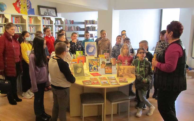 Activităţi dedicate scriitorului Petre Dulfu la BJPD 10-03.2022