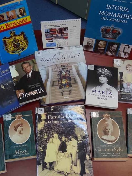 10 mai – Ziua Regalitatii – Expozitie de carte la BJPD