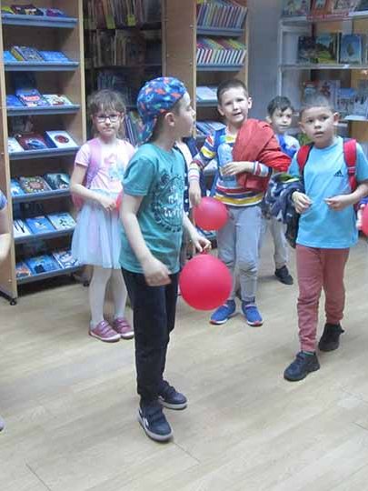 Elevi de la Școala Gimnazială Simion Bărnuţiu în vizită la BJPD 27-05-2022