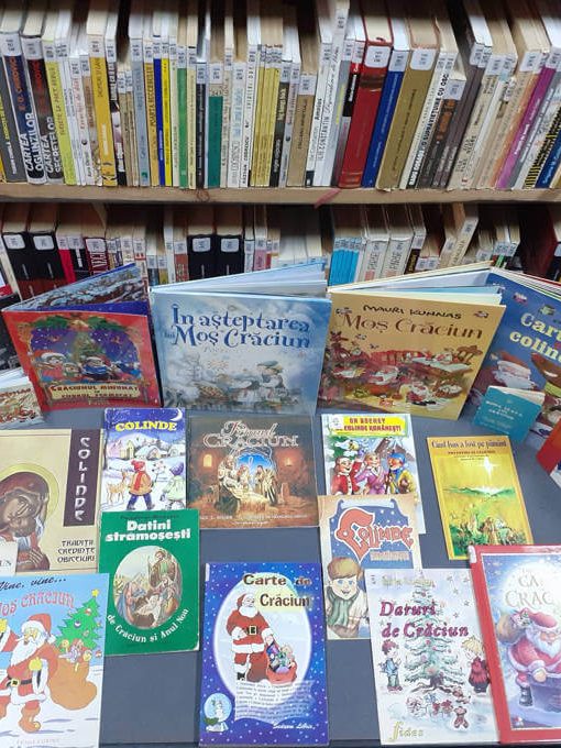 Expoziție de carte – Obiceiuri româneşti de iarnă la Filiala Iorga – BJPD 22-12-22