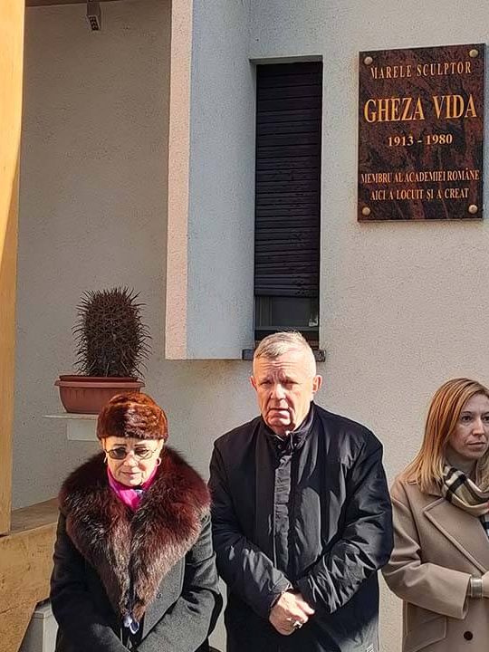 A fost dezvelită Placa memorială la fosta casă Vida Gheza – BJPD-03-03-23
