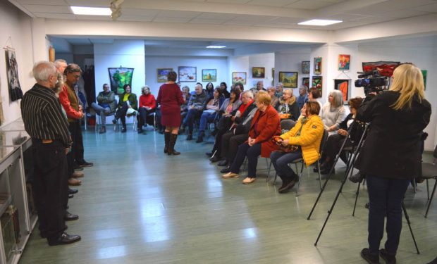 Vernisajul expoziției de pictură, colaje și tapiserie cu titlul „Armonii cromatice” – 27-03-23