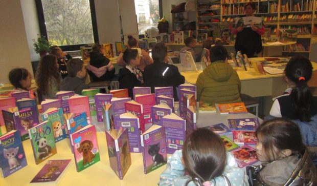 Ziua Internaţională a Teatrului, activități la biblioteca judeţeană Petre Dulfu – 27-03-23