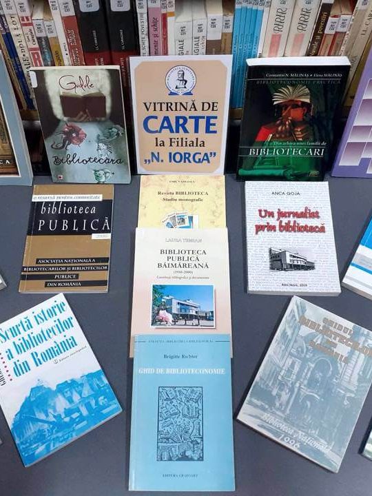 Vitrină de carte cu ocazia Zilei Mondiale a Cărţii şi a Dreptului de Autor Filiala Iorga