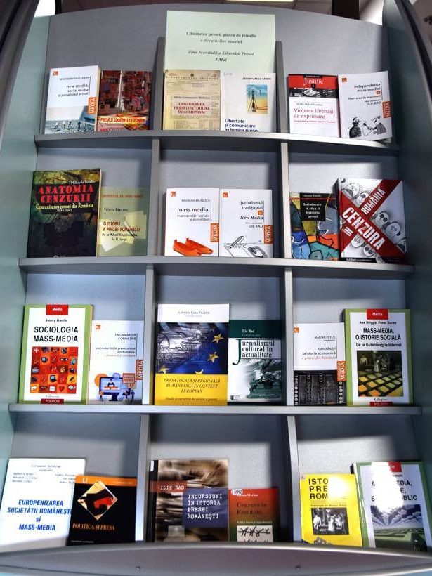 Expoziție de carte – Ziua Mondială a Libertăţii Presei – BJPD-03-05-23