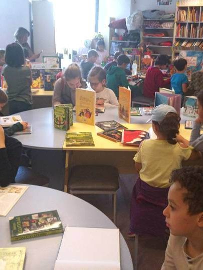 „Fascinaţia naturii” la Biblioteca Judeţeană Petre Dulfu 17-05-23