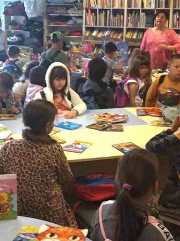 „Zile colorate” la Biblioteca Judeţeană „Petre Dulfu”