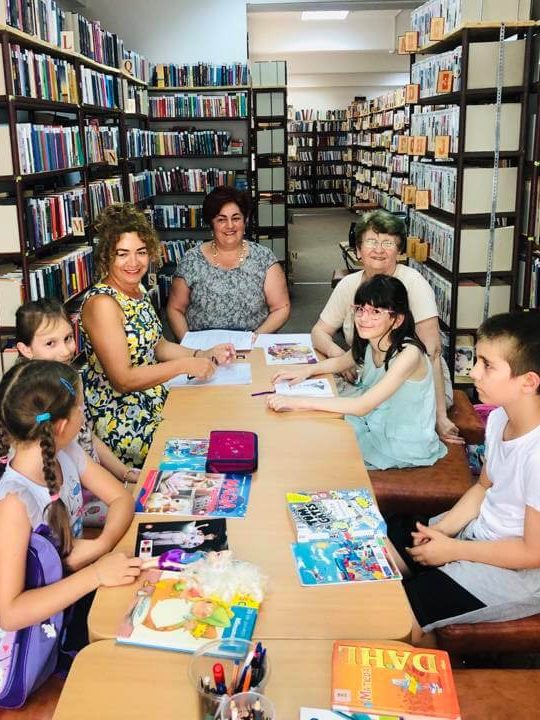 Clubul-de-lectura-la-Filiala-Traian-BJPD-19-07-23.jpg