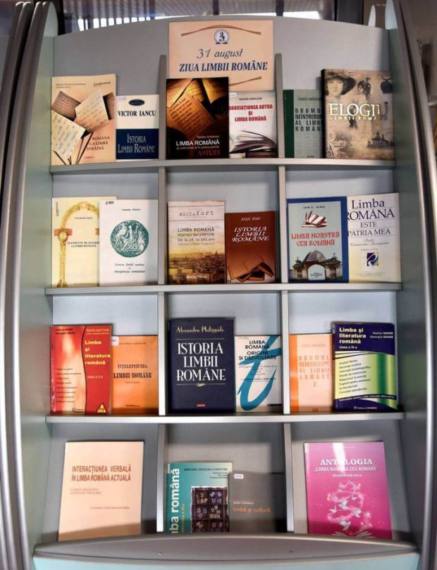 31 august – Ziua Limbii Române – expoziție de carte la BJPD 31-08-23