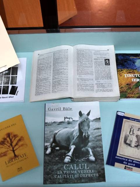 Alexa Gavril Bâle la ceas aniversar – 60 de ani – Vitrină de carte la BJPD 04-09-2023