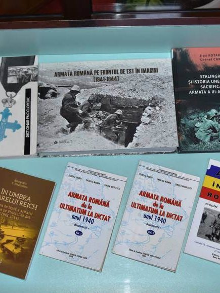 25 Octombrie – Ziua Armatei Române – vitrină de carte la BJPD 2023