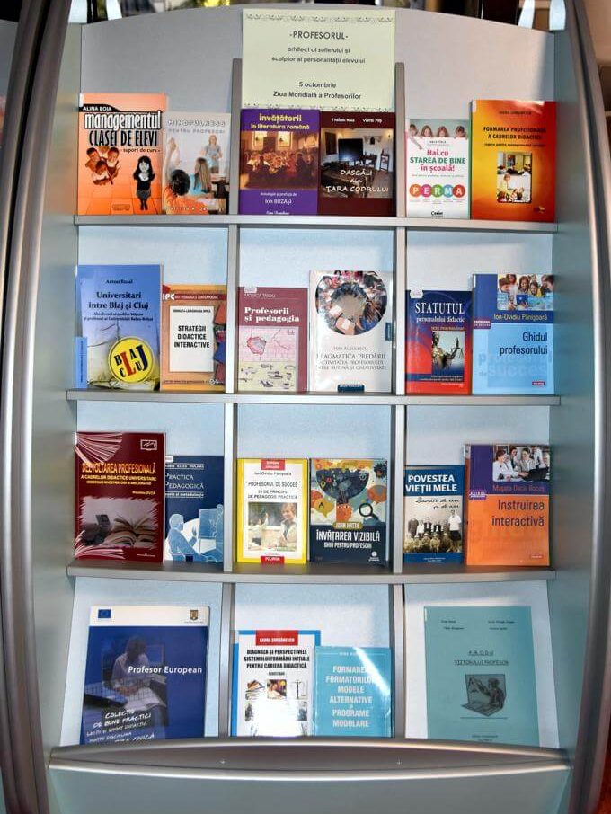 5 Octombrie – Ziua Mondială a Profesorilor – Expoziție de carte – BJPD-05-10-23
