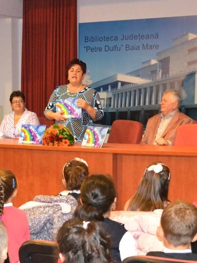 Lansarea cărții „ROGVAIV” scrisă de Stela Dorina Tîmplaru la biblioteca județeană – 21-11-23