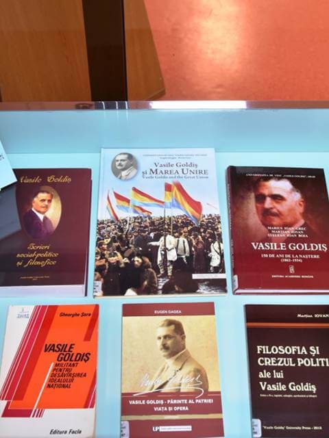 90 de ani de la moartea publicistului și omului politic Vasile Goldiș – Vitrină de carte la BJPD 10-02-2024