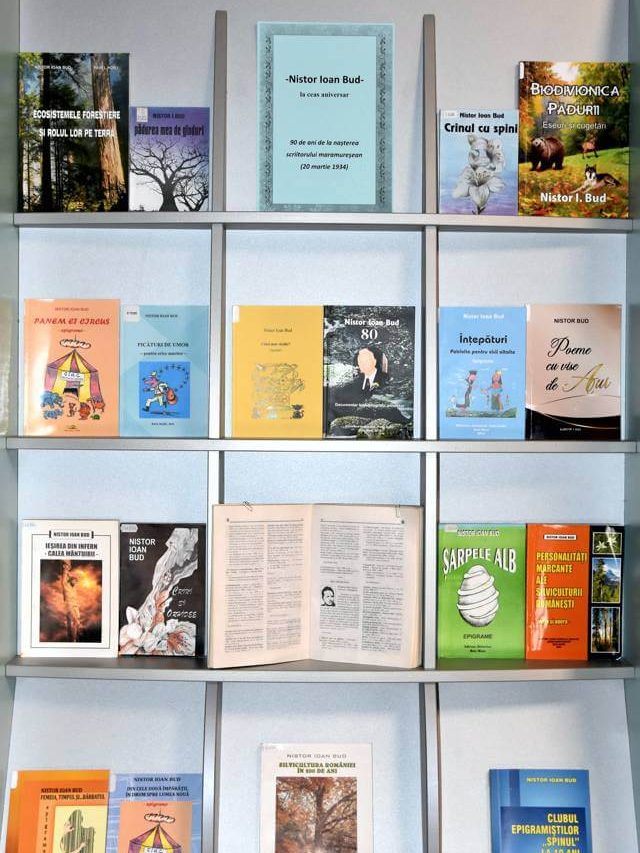 Nistor Ioan Bud la ceas aniversar – 90 de ani de la nașterea autorului maramureșean (20 martie 1934) – Expoziție de carte BJPD 20-03-2024