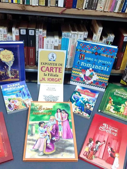 „Basmele lumii” – expoziţie de carte realizată la Filiala „Nicolae Iorga” – – BJPD 14-05-2024