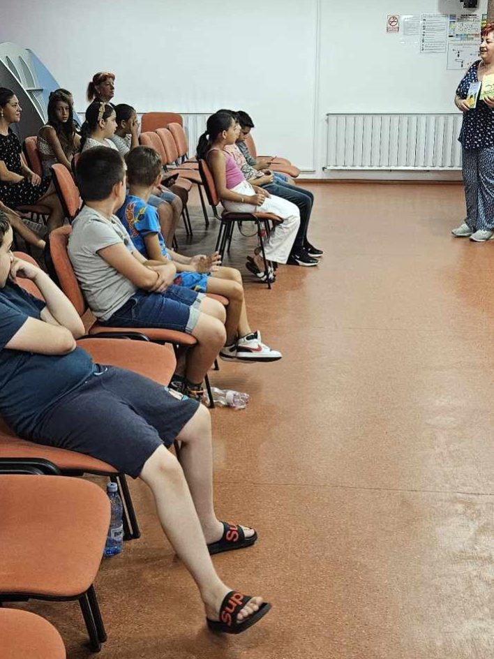 activitate-copii-centrul-romanii-aug-2024