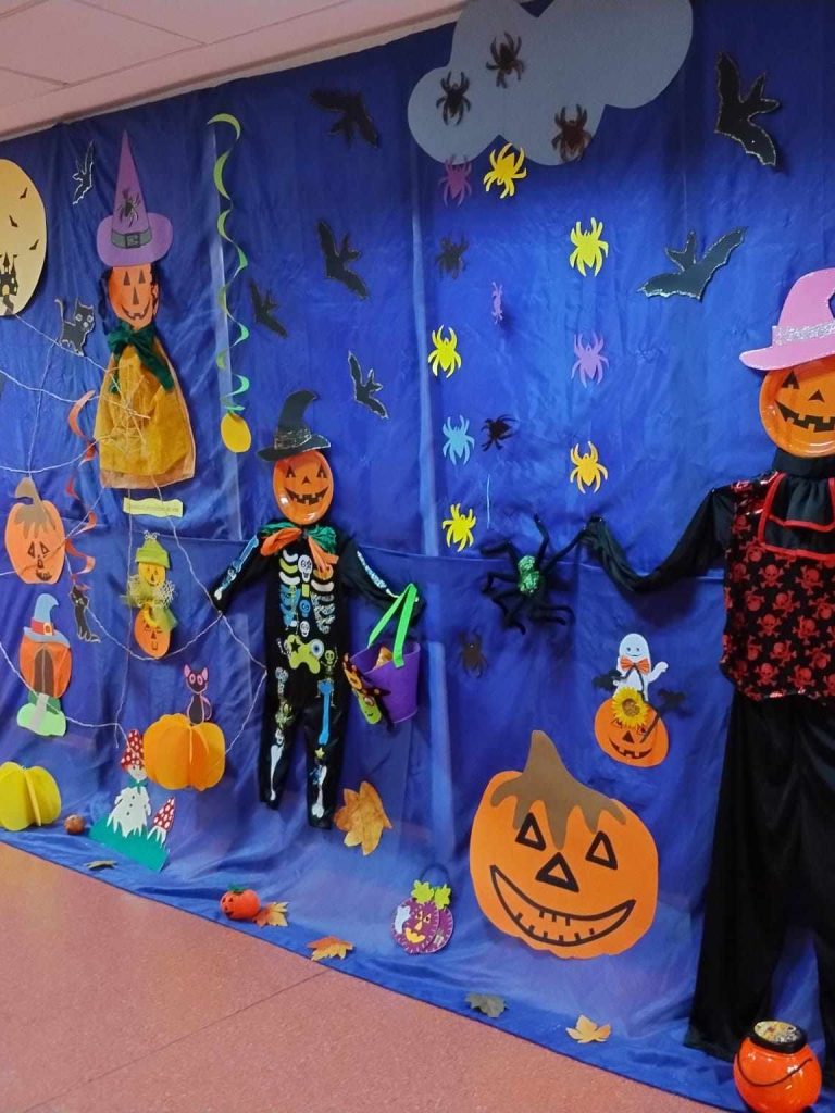 halloween-copii-2024-decor