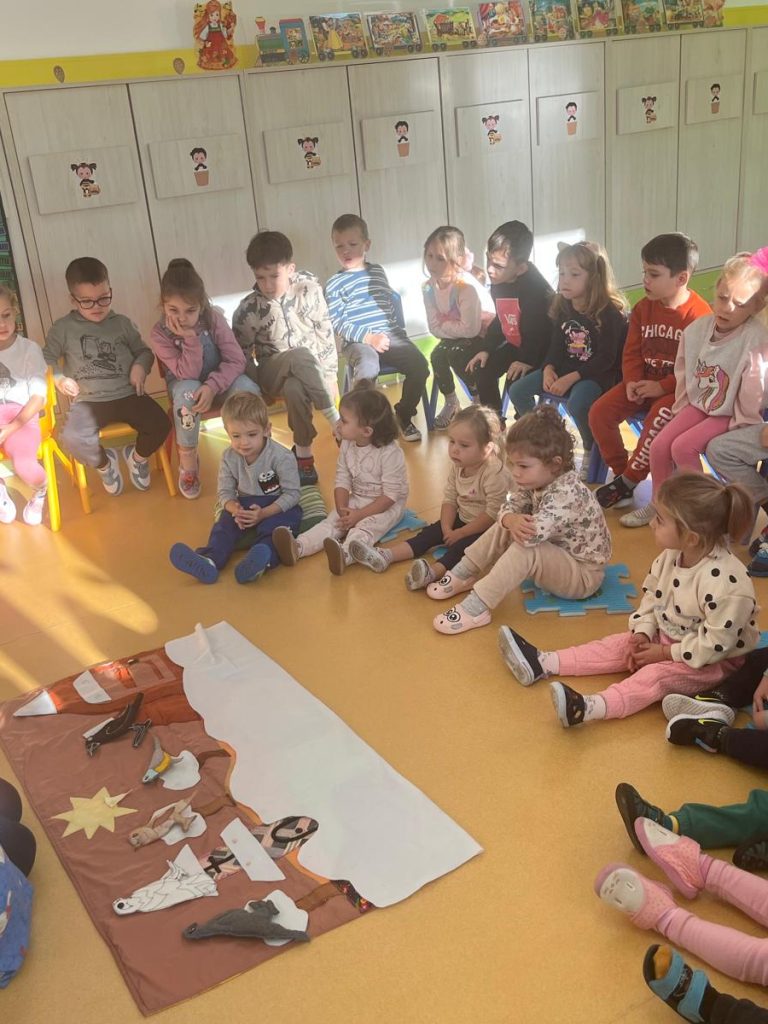 covorul-povestitor-legenda-sticletelui-gradinita-noiembrie-2024