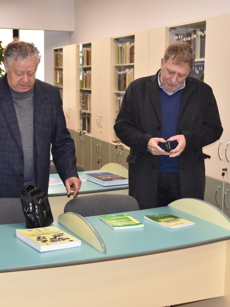 de-ce-trebuie-sa-ne-documentam-permanent