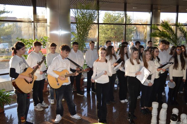 colind-grup-vocal-instrumental-baritiu-dec-2024