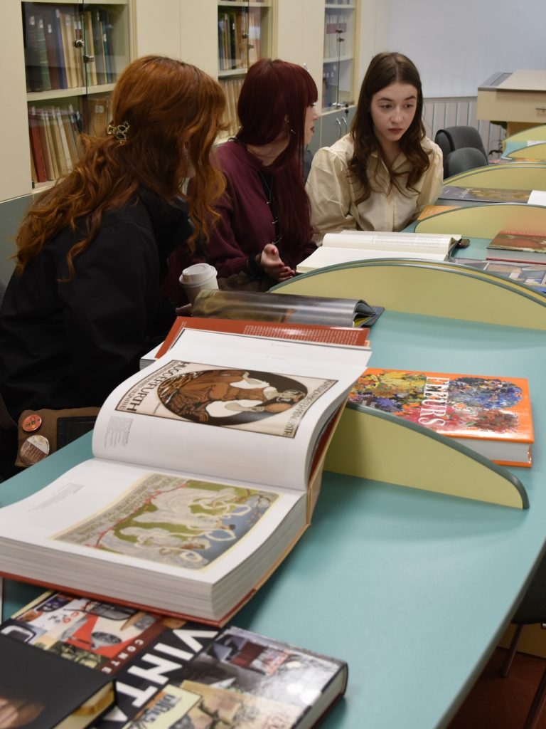 atestate-arta-colectii-speciale