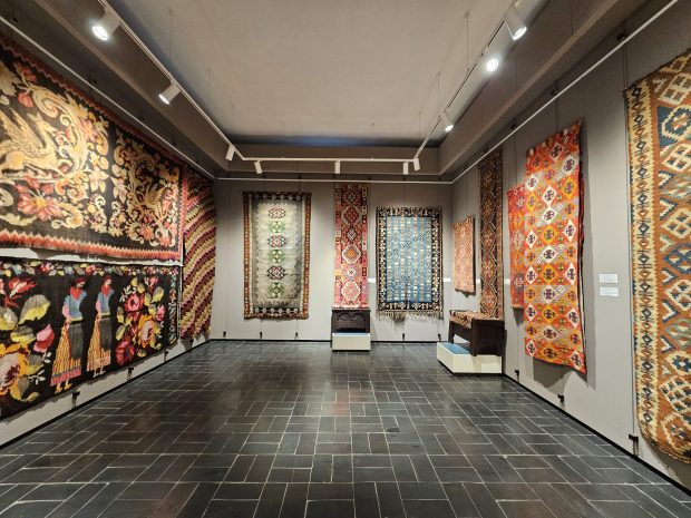 expozitie-sighet-covoare