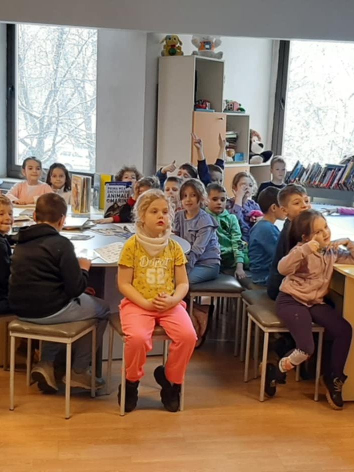 vizita-biblioteca-apsa-sighet-apr-2025