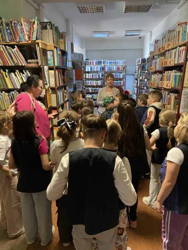 cartile-copilariei-traian