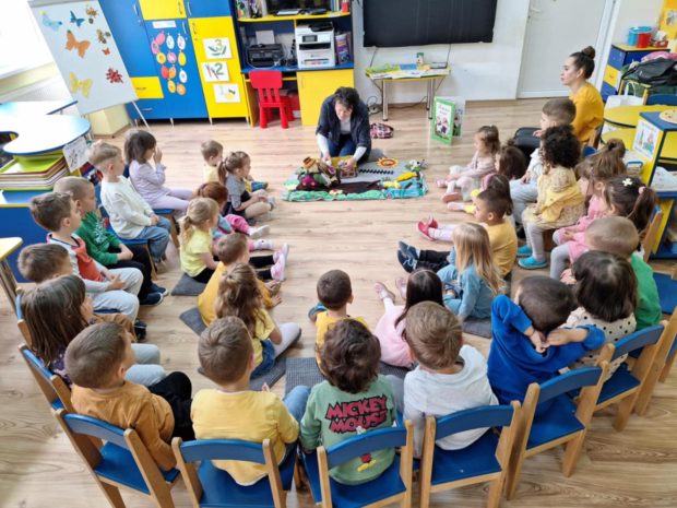 covorul-povestitor-ridichea-uriasa-ion-creanga