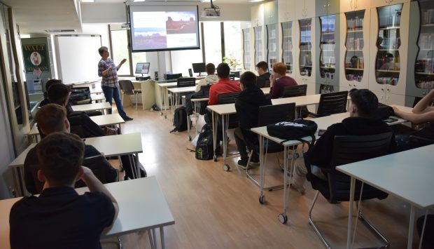 navajo-code-talkers-american-corner