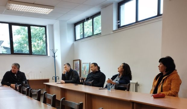 provocarile-gandirii-problema-autenticitatii