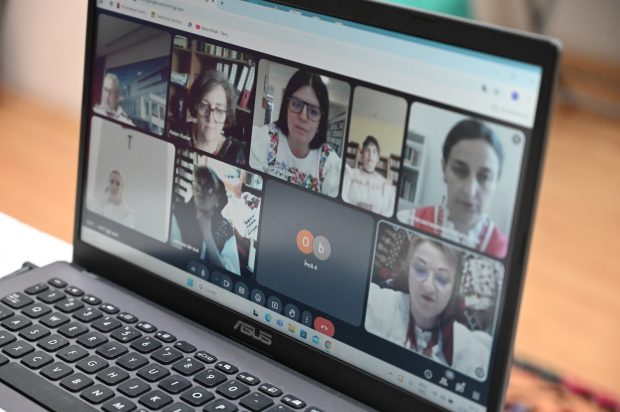 ziua-portului-popular-2025