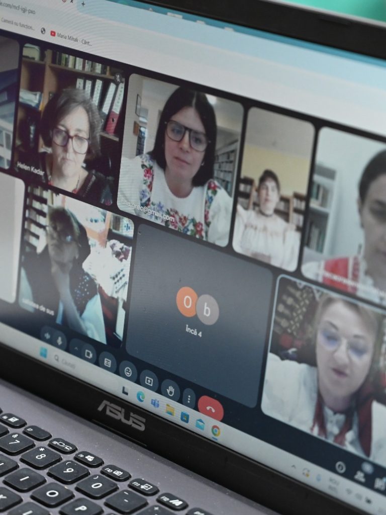 ziua-portului-popular-2025