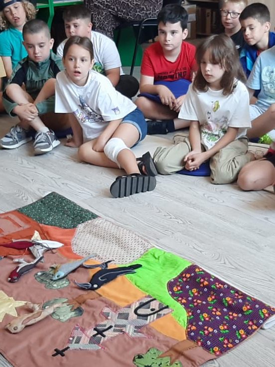 covor-povestitor-legenda-sticletelui-nichita-stanescu