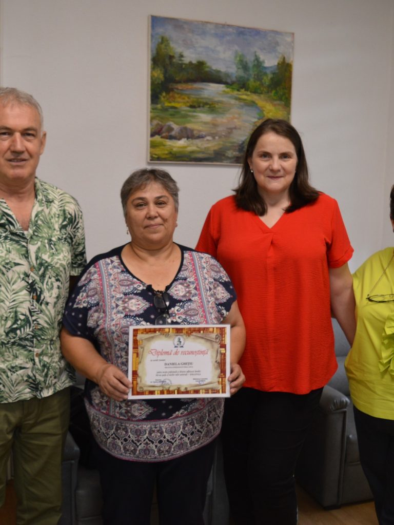 pensionare-biblio-tg-lapus