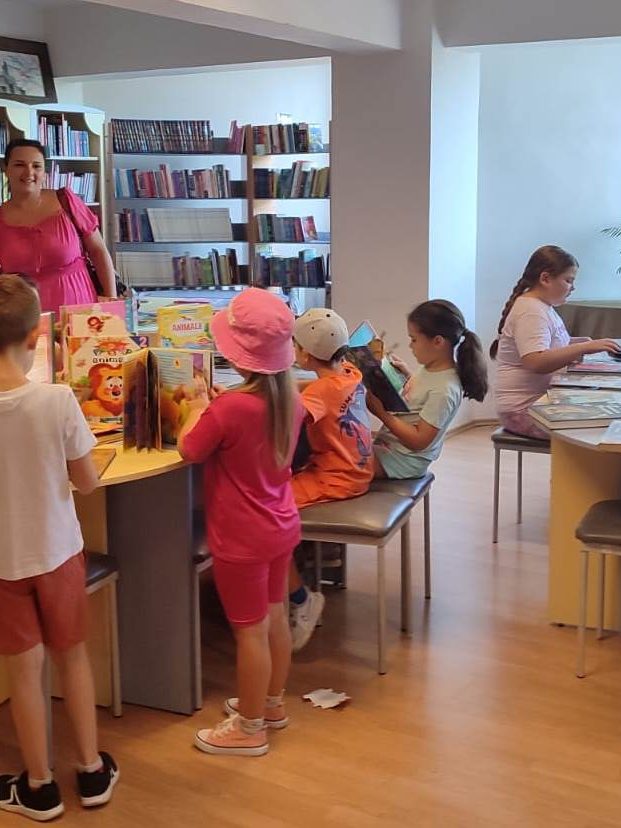 exploratorii-verii-biblio