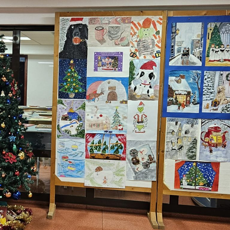 expozitie-desen-craciun-copii-dec-2025