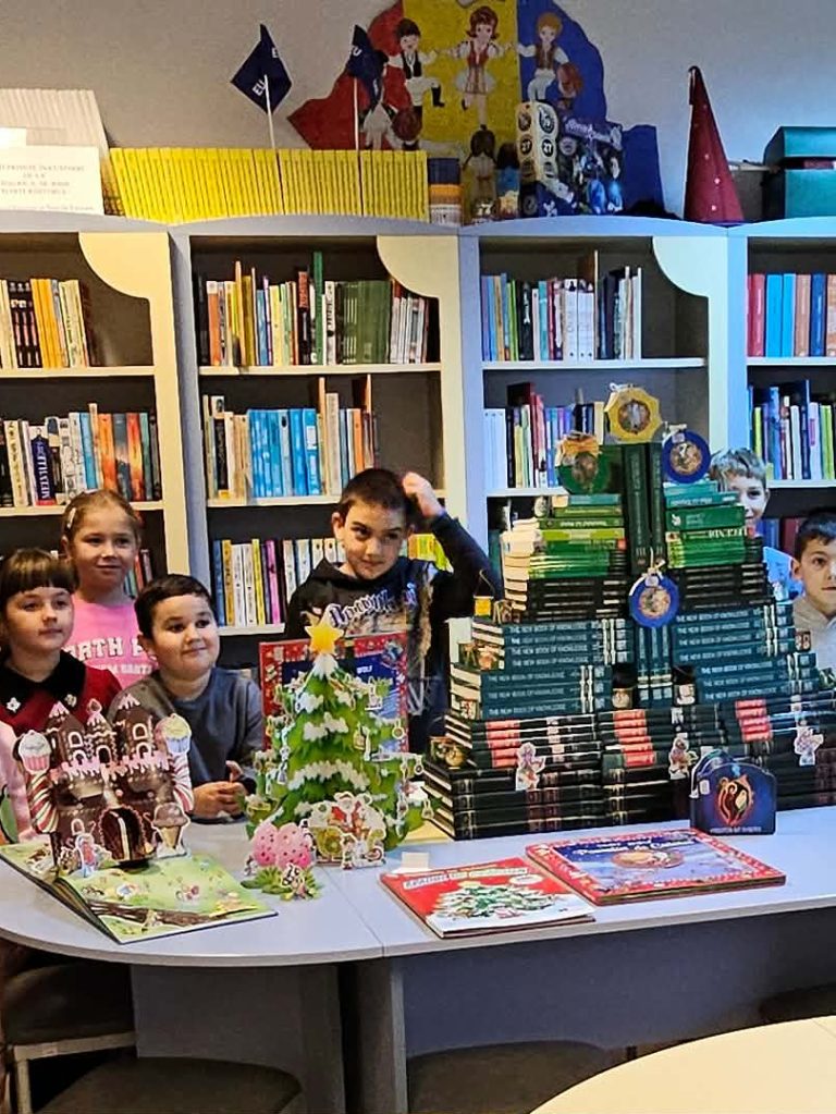 primii-pasi-in-lumea-miraculoasa-a-cartilor