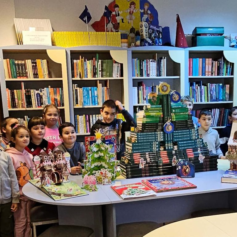 primii-pasi-in-lumea-miraculoasa-a-cartilor